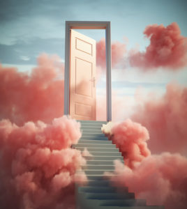 Abstrakte Traumwelt - Tür zwischen roten Wolken
